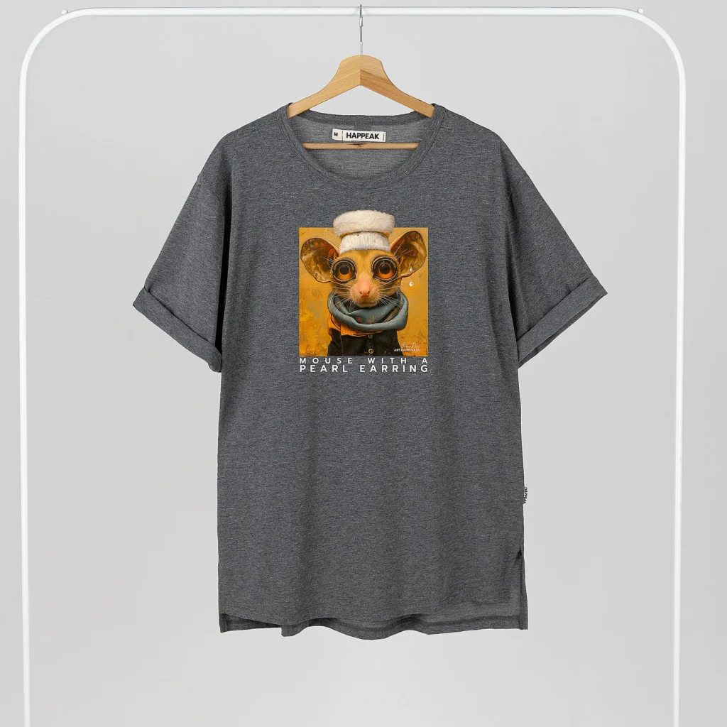 Unisex T-shirt “Mouse With Pearl Earing” T-shirts  - 3