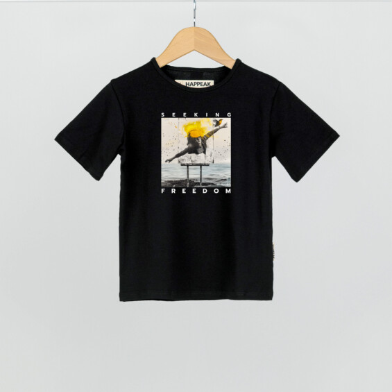 Kids T-shirt “Seeking Freedom” Clothing - 4 Kids T-shirt “Seeking Freedom” Clothing - 4