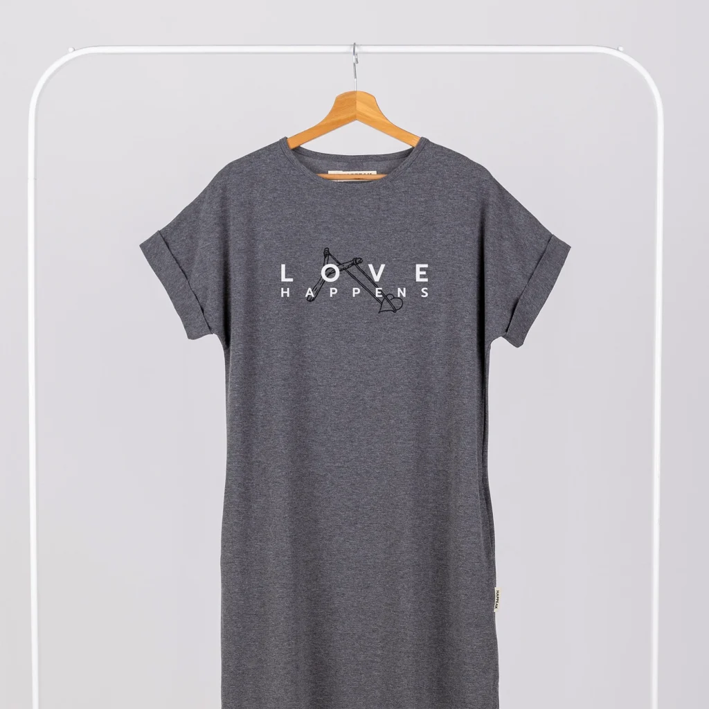 Long dress “Love happens” Dresses  - 5