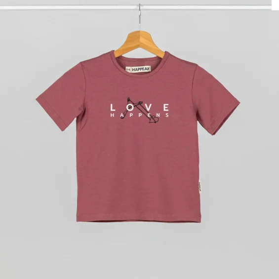 Kids T-shirt “Love happens” Clothing  - 3