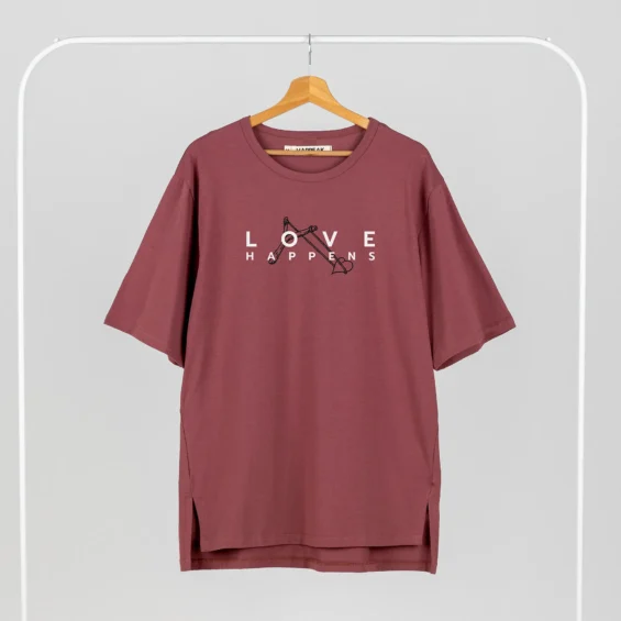 Unisex T-shirt “Love happens” T-shirts  - 7