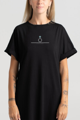 Balance 13 support minimalist long t-shirt dress